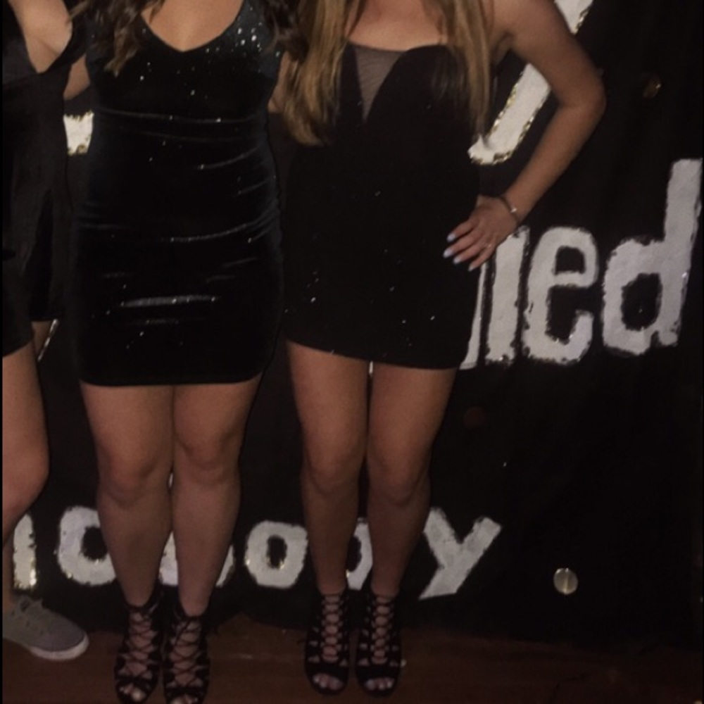 Bodycon Black mini dress